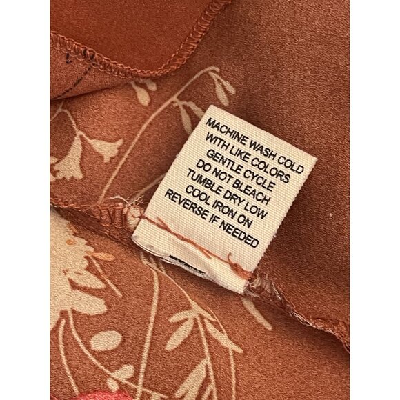 Liberty Love Plus Size 3XL Floral Roll Tab Sleeve V-Neck Forest Fairy Colorful - Picture 10 of 12